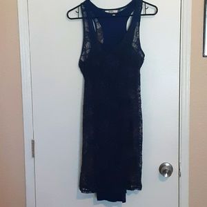 BB Dakota knee length dress
